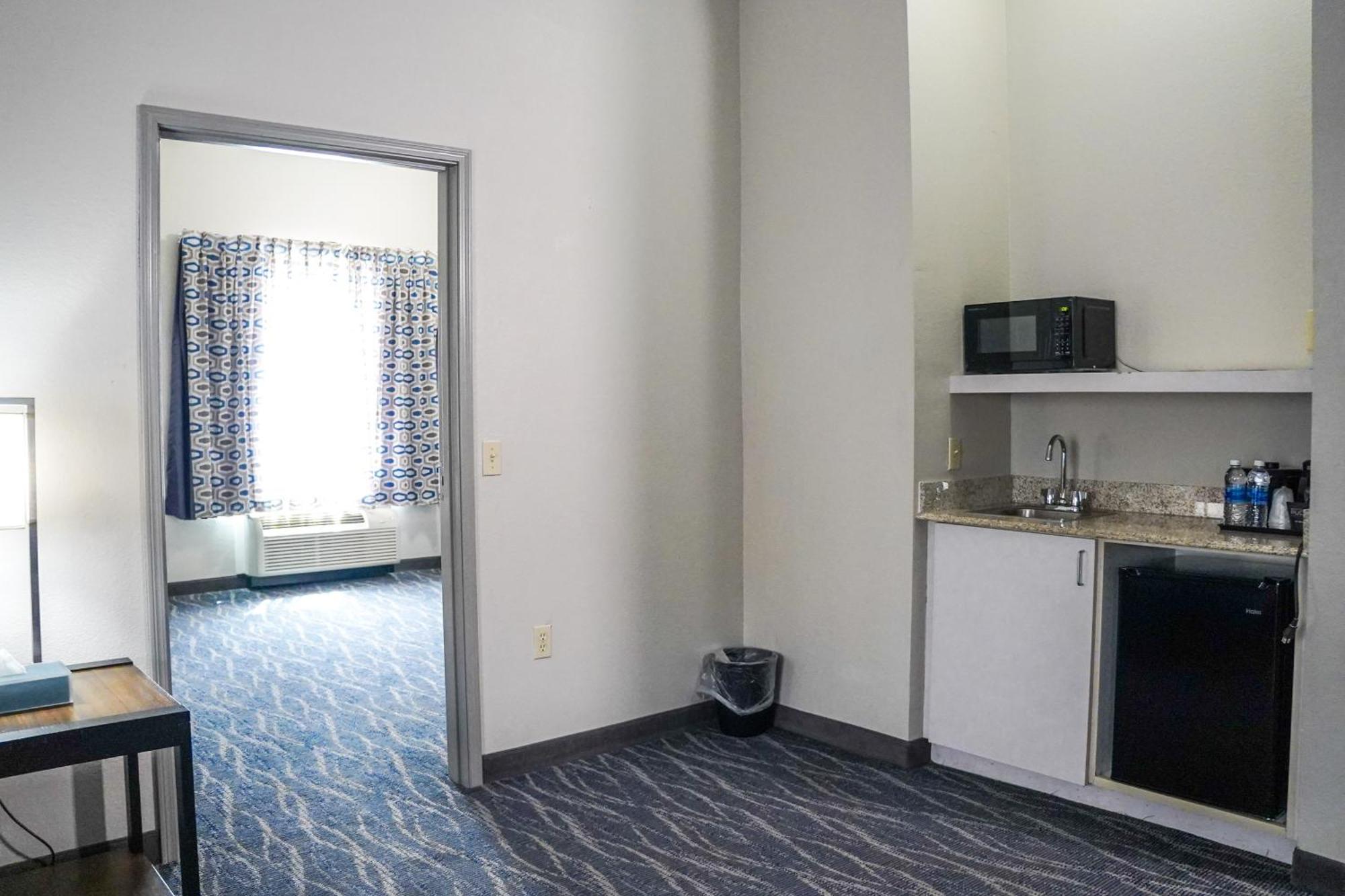 La Quinta By Wyndham Phoenix I-10 West Exterior photo